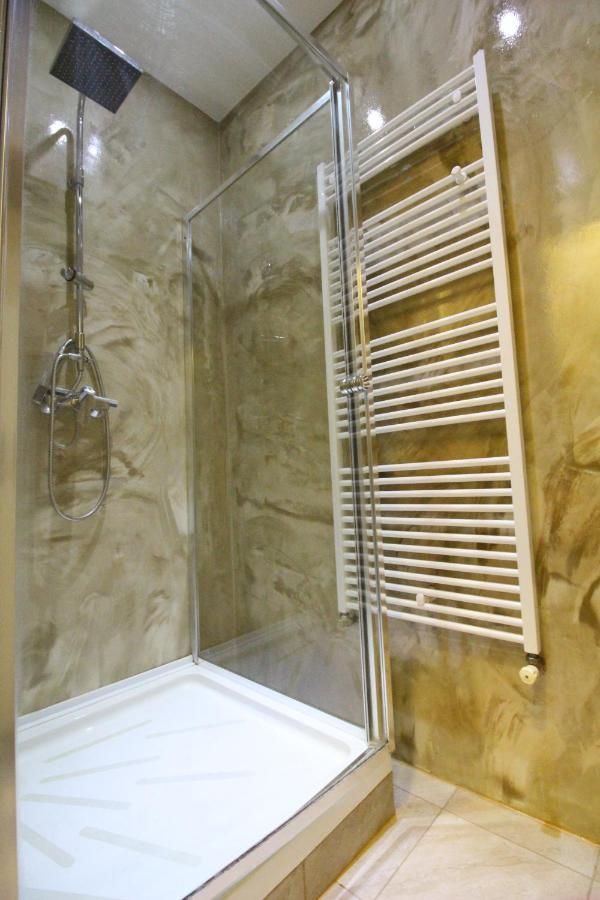 וינה Private Quad Bedroom With Bathroom Rf3 מראה חיצוני תמונה